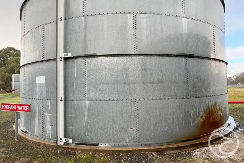 common issues in galvanised tanks affecting performance